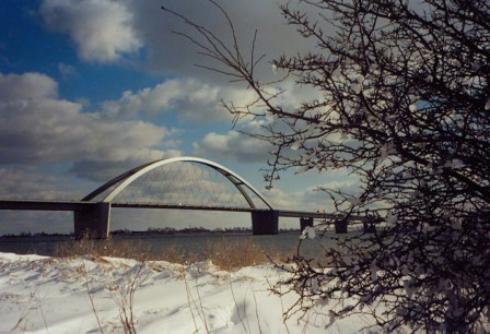 Fehmarnsundbr�cke im Winter